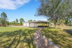 1105 Milwaukee Blvd, Lehigh Acres, FL 33974 - Photo 34
