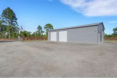 1105 Milwaukee Blvd, Lehigh Acres, FL 33974 - Photo 36