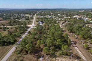 1018 Chandlee St, Lehigh Acres, FL 33974 - Photo 12