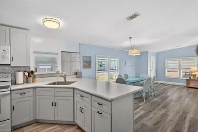 16225 Asheboro Ct, Fort Myers, FL 33908 - Photo 14