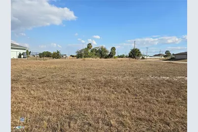 218 NW 28th St, Cape Coral, FL 33993 - Photo 2