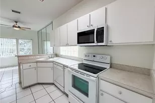 10744 Blue Bimini Cir, Estero, FL 33928 - Photo 14