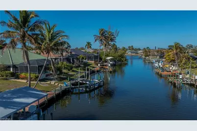 3229 SE 1st Ct, Cape Coral, FL 33904 - Photo 40