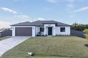 1810 NE 6th Pl, Cape Coral, FL 33909 - Photo 1