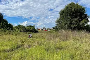 3904 11th St SW, Lehigh Acres, FL 33971 - Photo 4