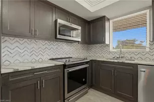 403 SE 43rd Terrace, Cape Coral, FL 33904 - Photo 8