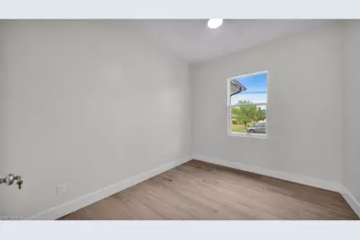 1726 SW 36th Ter, Cape Coral, FL 33914 - Photo 4