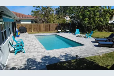 560 E Valley Dr, Bonita Springs, FL 34134 - Photo 18