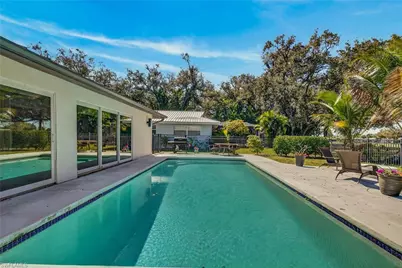 5336 Chippendale Cir W, Fort Myers, FL 33919 - Photo 36