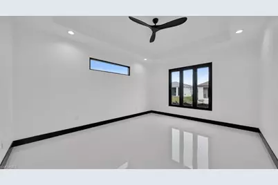 113 SW 37th Ave, Cape Coral, FL 33991 - Photo 18