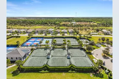 17526 Elkgrove Ln, Estero, FL 33928 - Photo 40