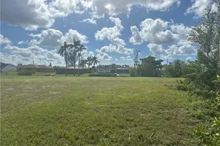 220 SE 29th St, Cape Coral, FL 33904 - Photo 2