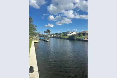 220 SE 29th St, Cape Coral, FL 33904 - Photo 6