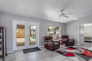 322 SW 28th Terrace, Cape Coral, FL 33914 - Photo 10