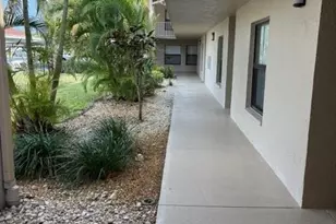 9627 Eaton Gardens Ln, Fort Myers, FL 33919 - Photo 34