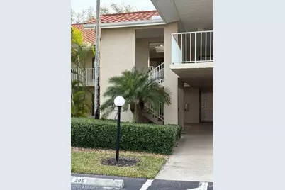 9627 Eaton Gardens Ln #105, Fort Myers, FL 33919 - Photo 44