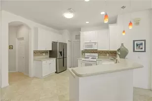 10555 Diamante Way, Fort Myers, FL 33913 - Photo 8