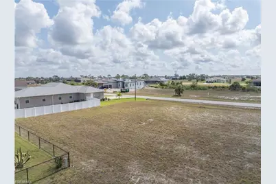 1620 NW 36th Pl, Cape Coral, FL 33993 - Photo 12
