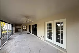 11390 Waterford Village Dr, Fort Myers, FL 33913 - Photo 4