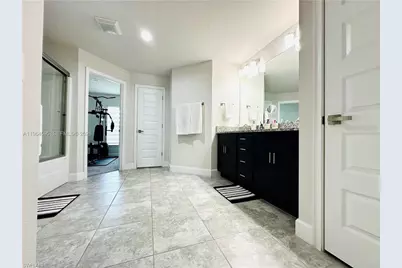 1137 NE 4th Pl, Cape Coral, FL 33909 - Photo 22