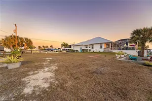 12249 Moon Shell Dr, Matlacha Isles, FL 33991 - Photo 42