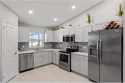 2013 NW Juanita Pl, Cape Coral, FL 33993 - Photo 24