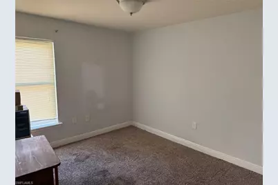 5104 Beauty St, Lehigh Acres, FL 33971 - Photo 6