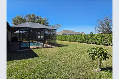 1627 SW 14th St, Cape Coral, FL 33991 - Photo 14
