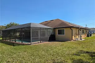 1627 SW 14th St, Cape Coral, FL 33991 - Photo 18