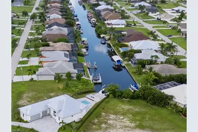 4222 SW 19th Pl, Cape Coral, FL 33914 - Photo 26