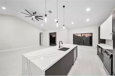 16 SW 22nd Ave, Cape Coral, FL 33991 - Photo 14