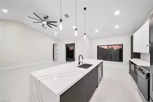 16 SW 22nd Ave, Cape Coral, FL 33991 - Photo 14