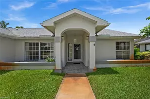 7305 Constitution Cir, Fort Myers, FL 33967 - Photo 2