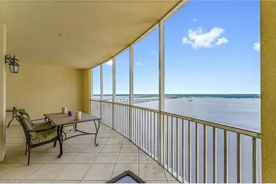 2743 1st St #2404, Fort Myers, FL 33916 - Photo 2