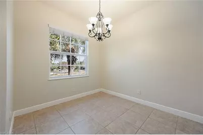 5550 Berkshire Dr #202, Fort Myers, FL 33912 - Photo 12