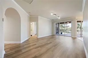 5550 Berkshire Dr, Fort Myers, FL 33912 - Photo 8