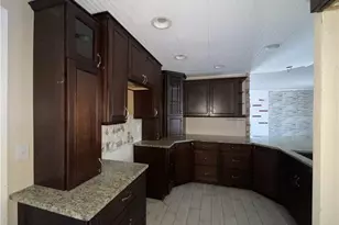 16264 Shadow Pine Rd, North Fort Myers, FL 33917 - Photo 8