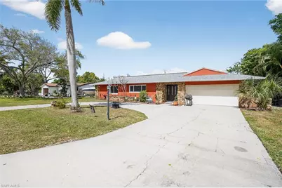 1259 Cleburne Dr, Fort Myers, FL 33919 - Photo 2