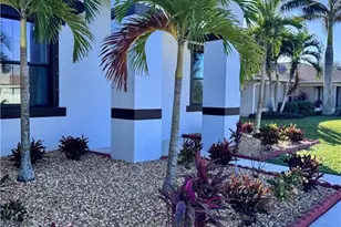 2322 SW 27th St, Cape Coral, FL 33914 - Photo 2
