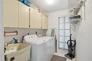 3878 SE 7th Pl, Cape Coral, FL 33904 - Photo 36