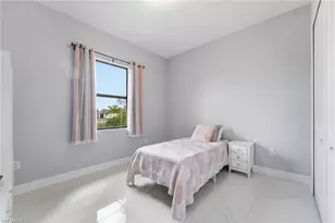 816 Bell Blvd S, Lehigh Acres, FL 33974 - Photo 22