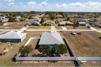 3306 NE 8th Pl, Cape Coral, FL 33909 - Photo 30