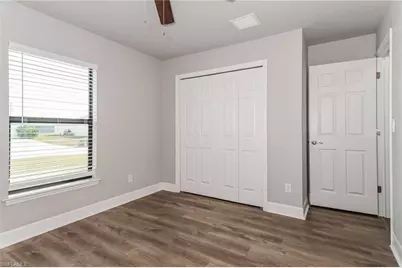2212 NE 7th Ave, Cape Coral, FL 33909 - Photo 12