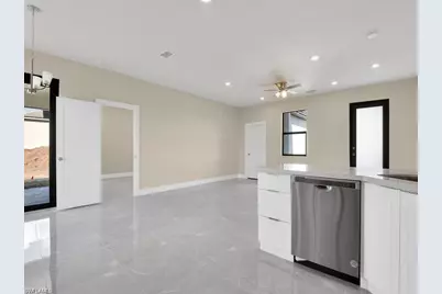 800 NW 3rd Ave, Cape Coral, FL 33993 - Photo 6
