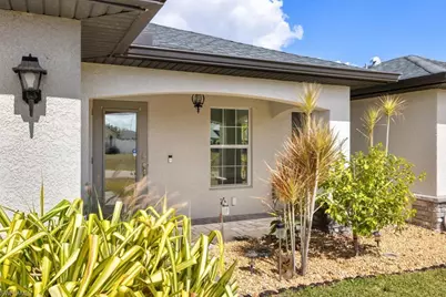 101 NW 25th Ter, Cape Coral, FL 33993 - Photo 4