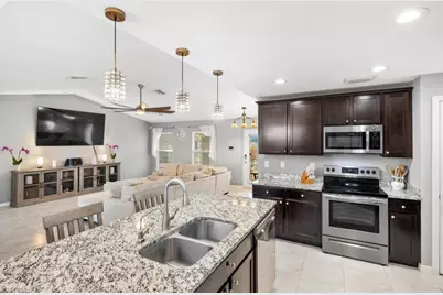 101 NW 25th Ter, Cape Coral, FL 33993 - Photo 16