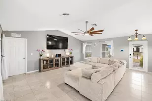 101 NW 25th Terrace, Cape Coral, FL 33993 - Photo 12