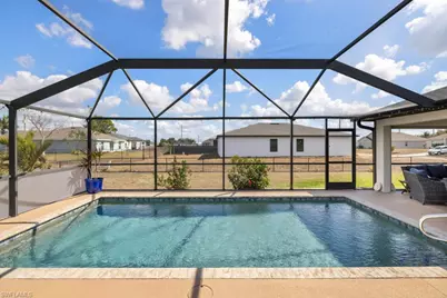 101 NW 25th Ter, Cape Coral, FL 33993 - Photo 40