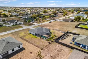 101 NW 25th Terrace, Cape Coral, FL 33993 - Photo 46