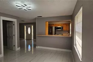 606 SE 13th Ct, Cape Coral, FL 33990 - Photo 12